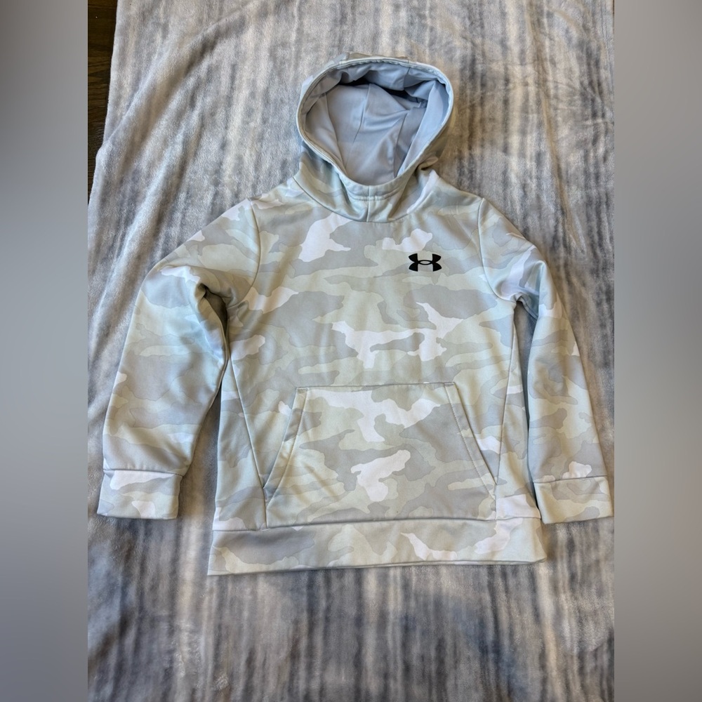 Under Armour Soft White Fleece Top